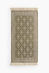 Patterned Rug with Fringe