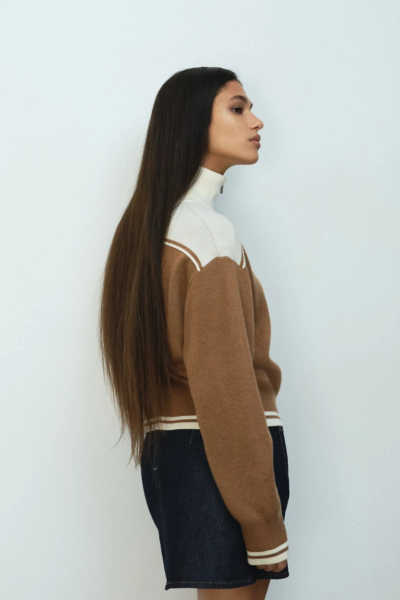 Cardigan with Zipper