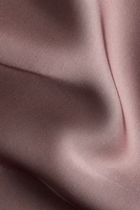 Jupe en sergé de satin