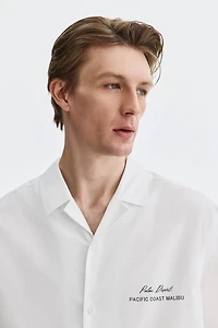 Chemise imprimée décontractée avec col cubain