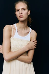 Robe à bretelles fines en coton
