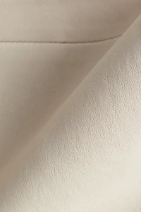 Pantalon près du corps en cuir