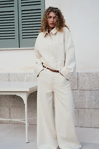 Wide-Leg Jeans