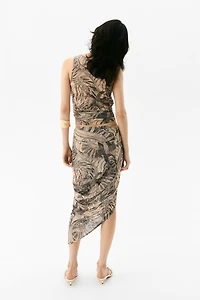 Asymmetric Mesh Skirt