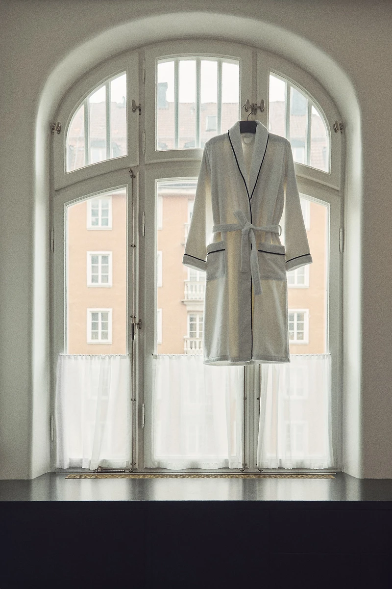 Micro-Fleece Bathrobe