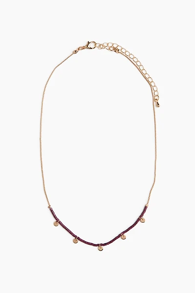 Collier avec breloques