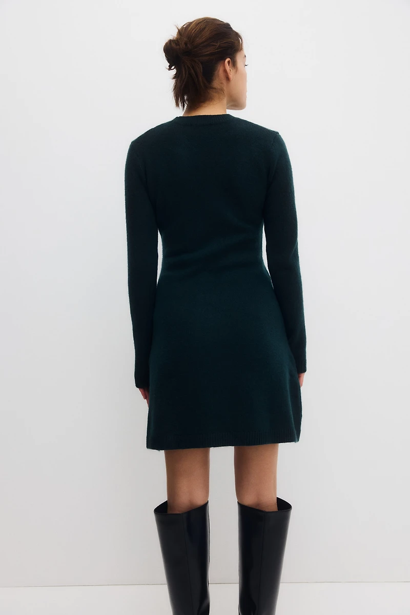 MAMA Robe en tricot avec jupe évasée