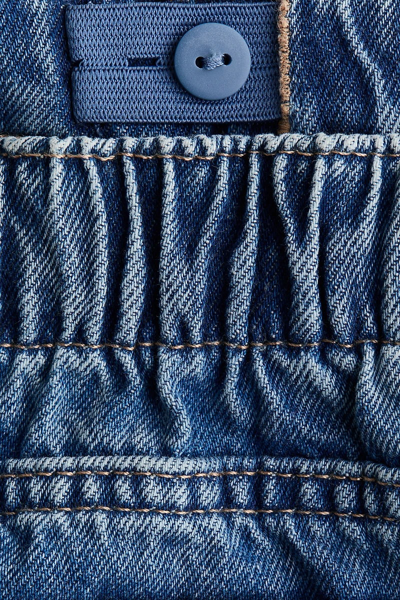 Loose-Fit Wide-Leg Jeans