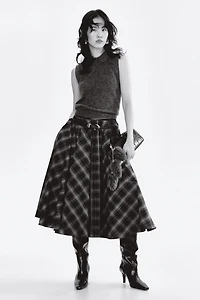 Sweater Vest with Collar