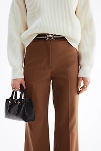 Pantalon coupe bottillon avec ceinture