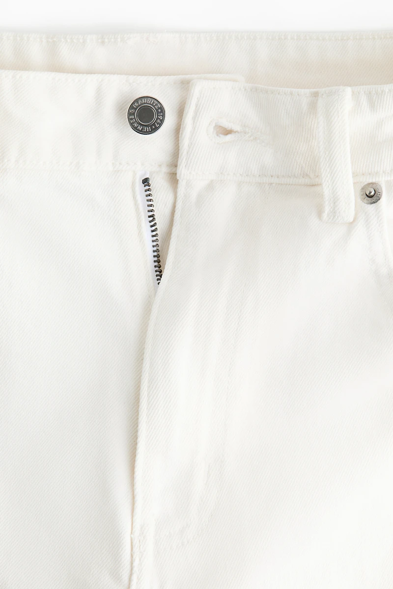 Mom Slim-Fit High-Waist Ankle Jeans