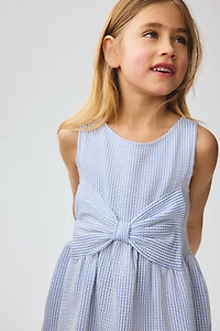 Robe avec boucle devant