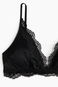 Soutien-gorge coussiné en microfibre et dentelle