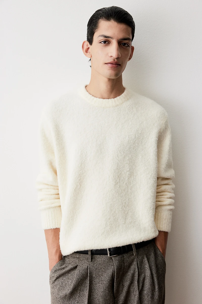 Regular Fit Fine-Knit Sweater