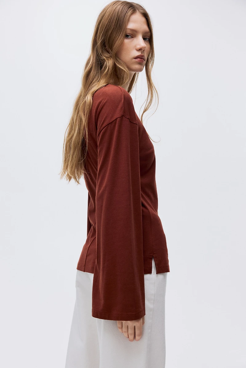 Long-Sleeved Top
