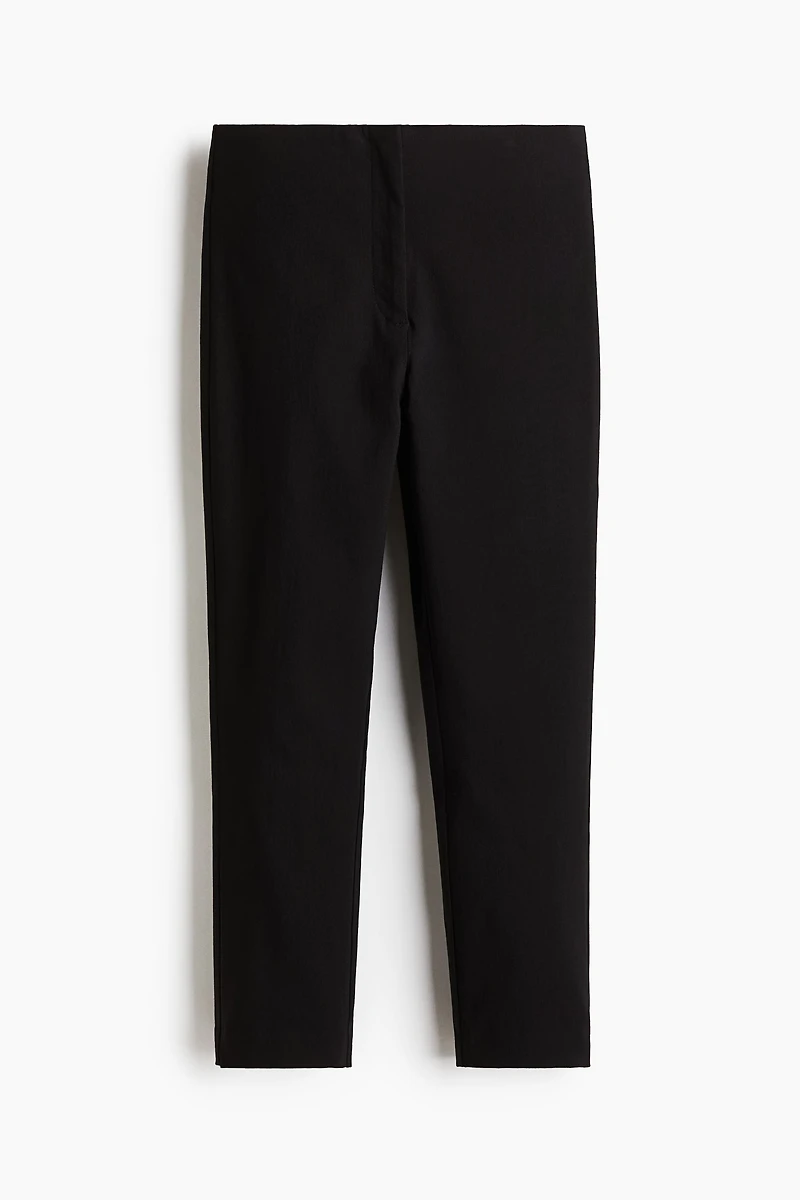 Capri Pants
