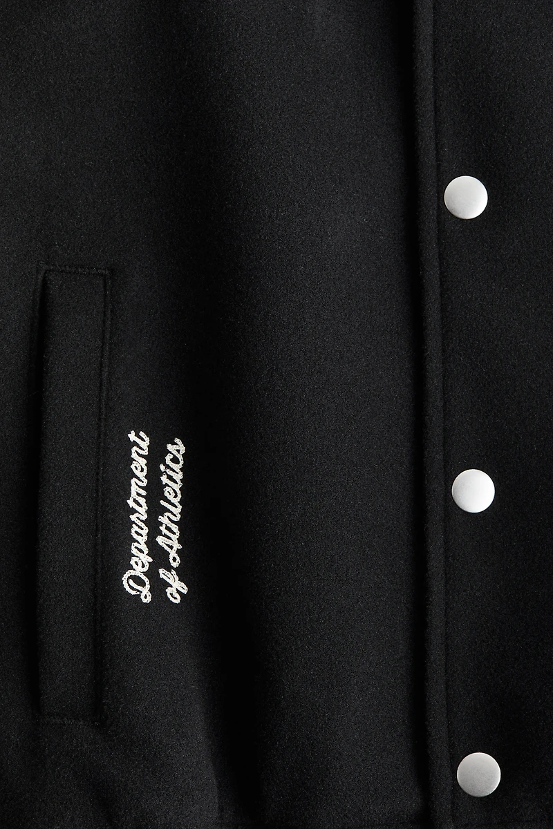 Veste de baseball avec applications