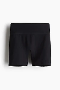 Cycling shorts with SoftMove™