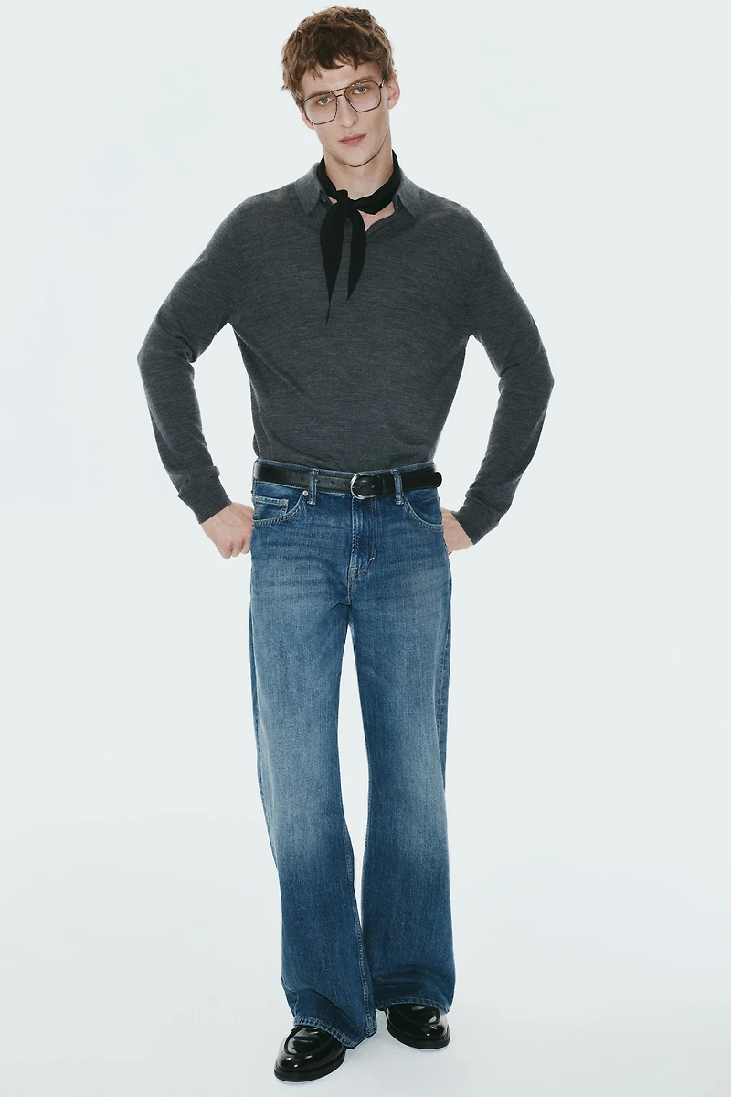 Relaxed Bootcut Jeans