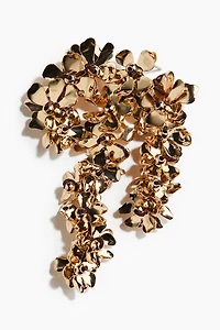 Boucles d'oreilles en grappes avec détails fleuris