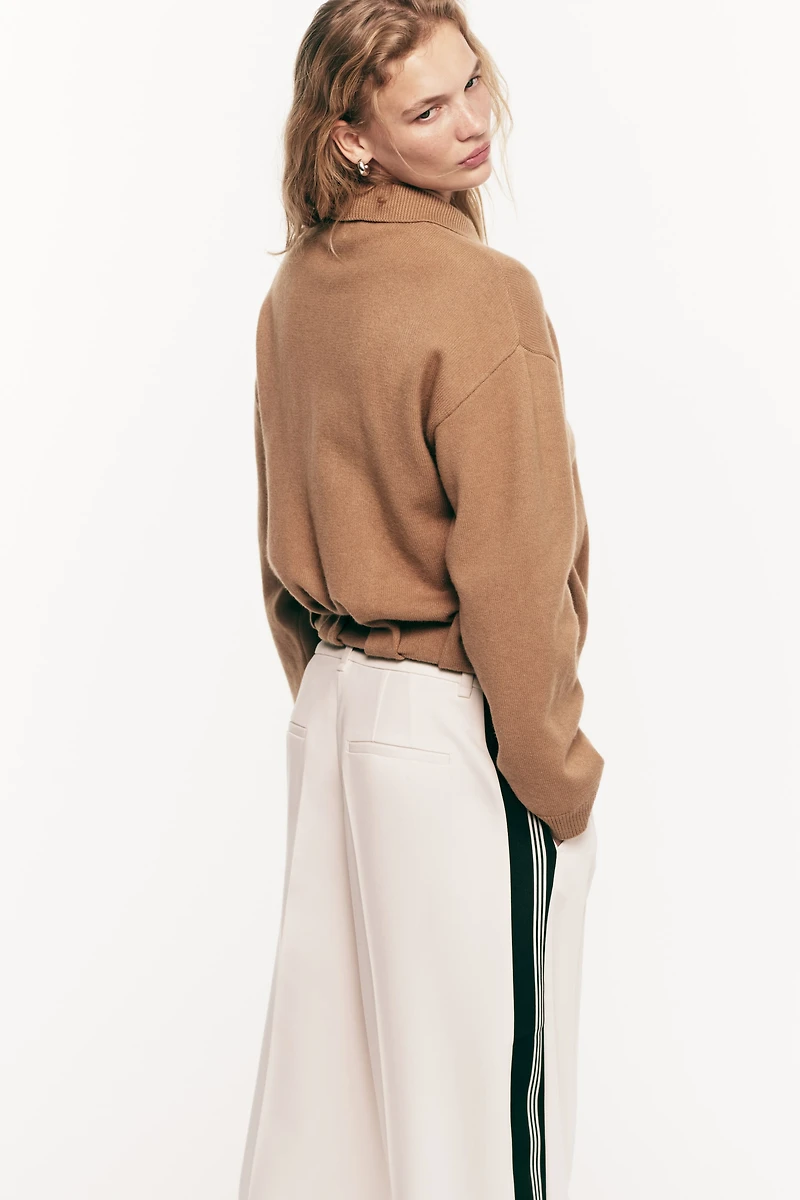 Oversized Cardigan with Zipper