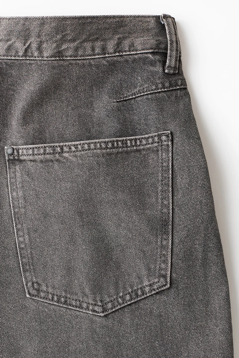 Jean flottant avec pinces