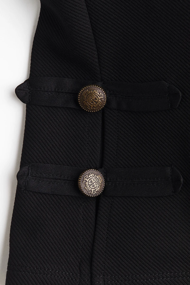 Button-Detail Capri Pants