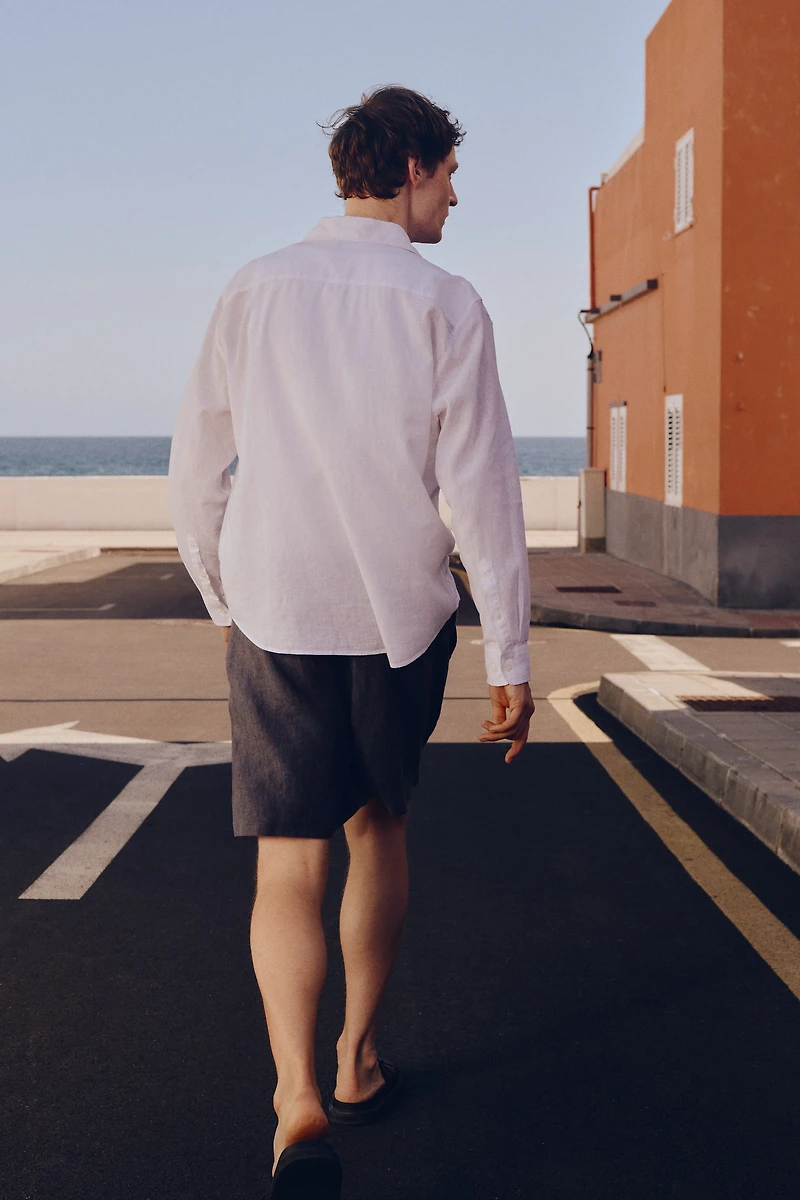 Regular-Fit Linen Shorts