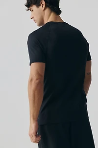 Muscle Fit Sports T-Shirt with DryMove™