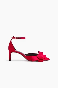 Escarpins en satin avec boucle