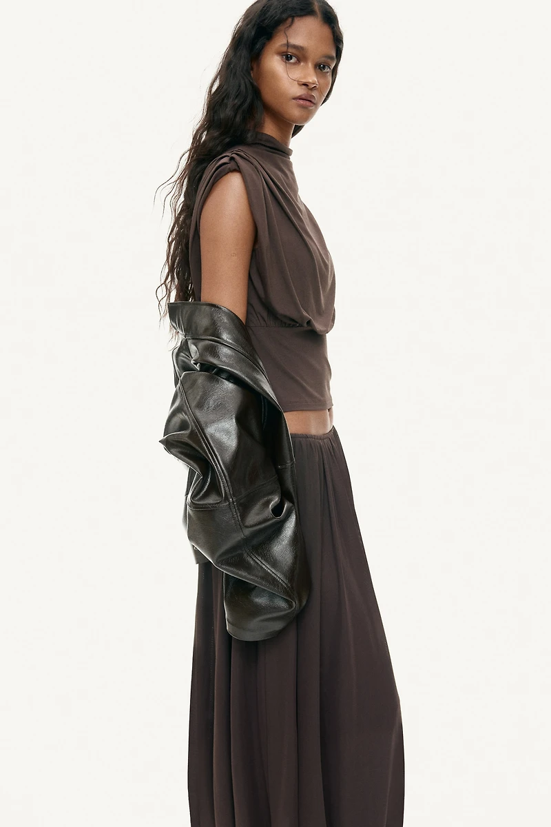 Haut à col cheminée en viscose