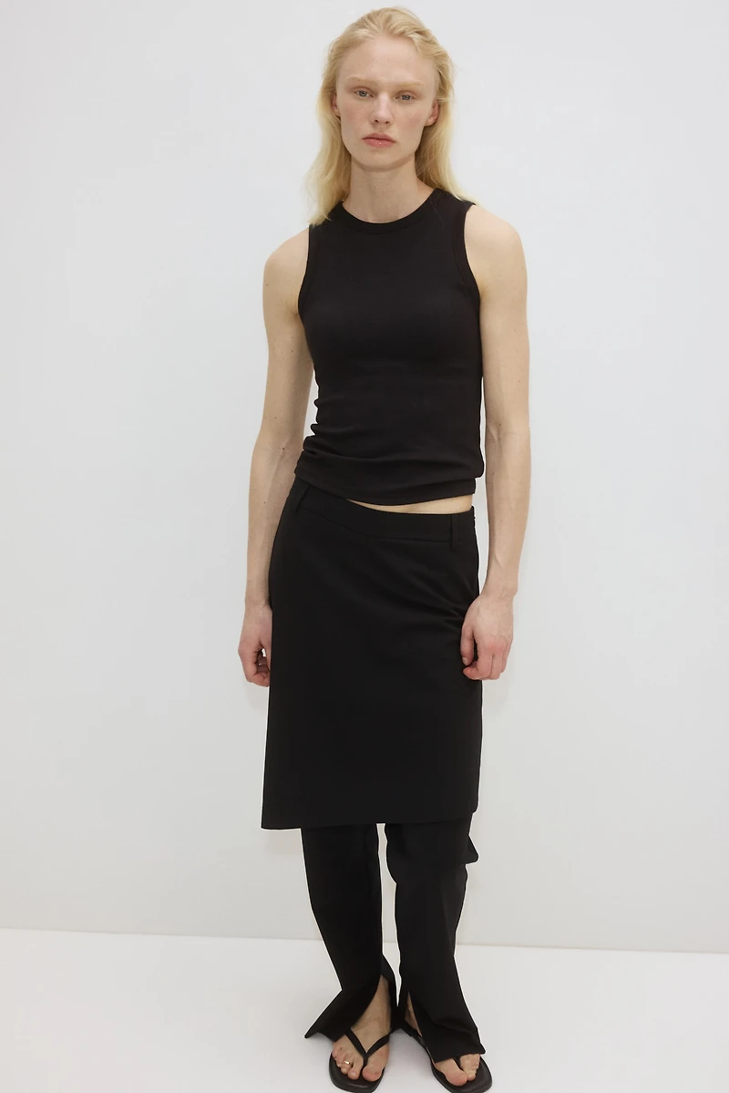 Cooling Slim-Fit Ribbed Shelf-Bra Tank Top