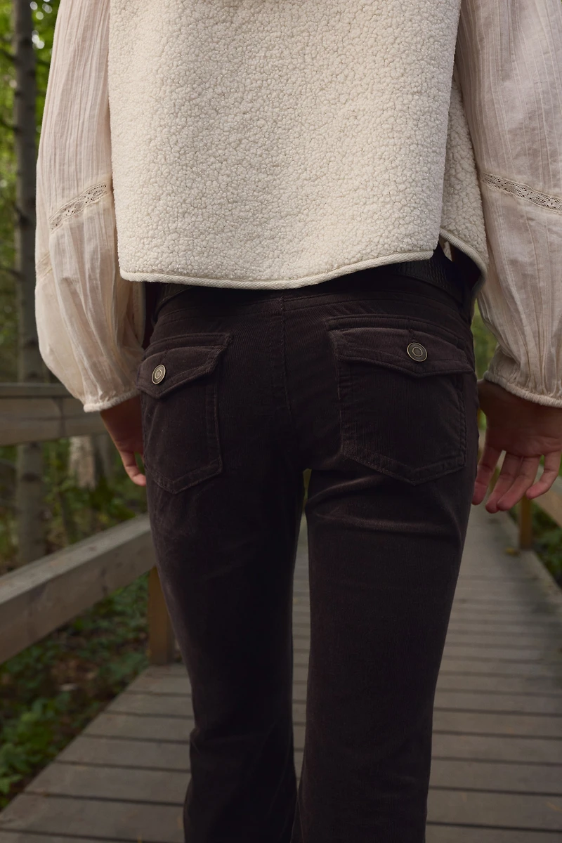 Pantalon évasé en velours côtelé