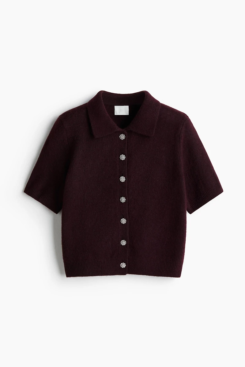 Short-sleeved collared cardigan