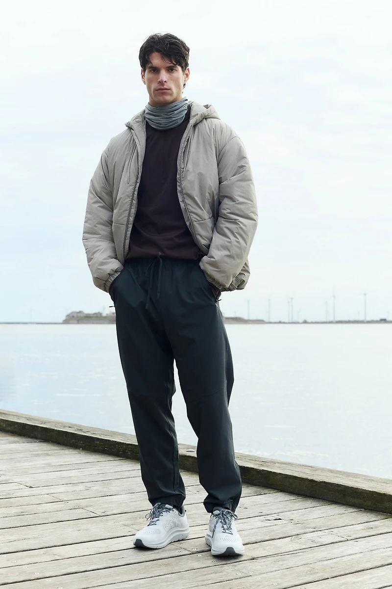 Sports Joggers with DryMove™