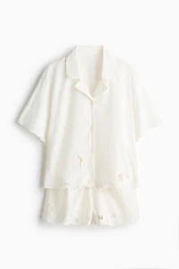 Pyjama avec broderie anglaise