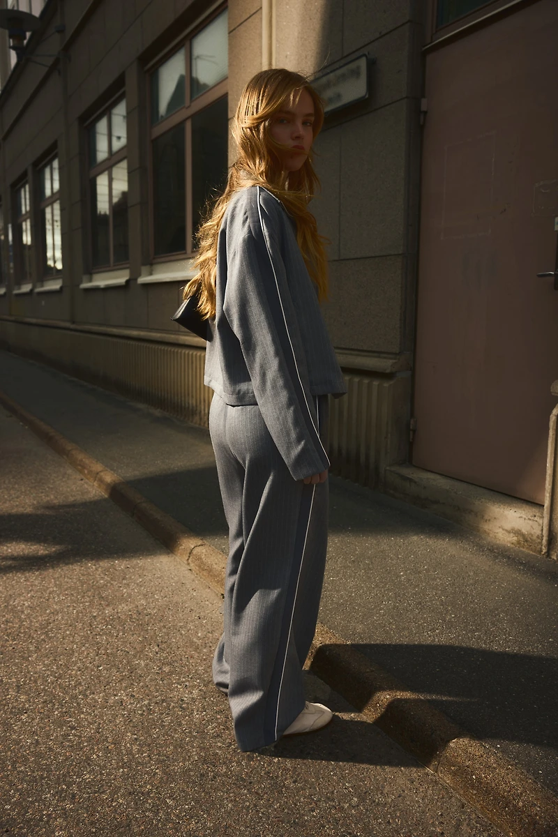 Wide-Leg Drawstring Pants