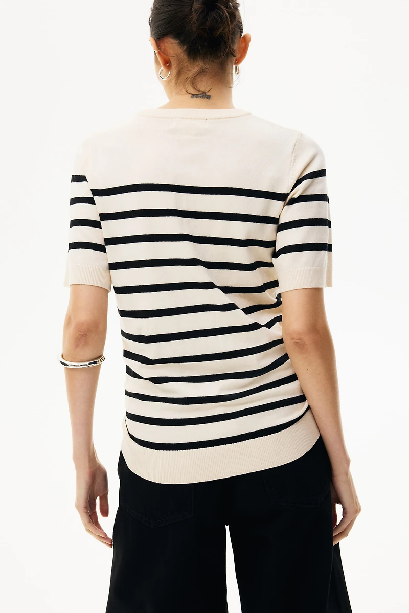 Haut MAMA en fin tricot