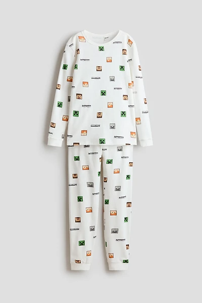 Snug-Fit Printed Cotton Pajamas