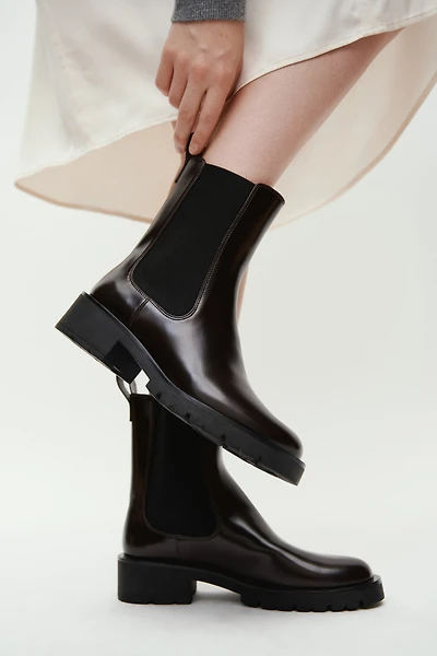 Chelsea boots