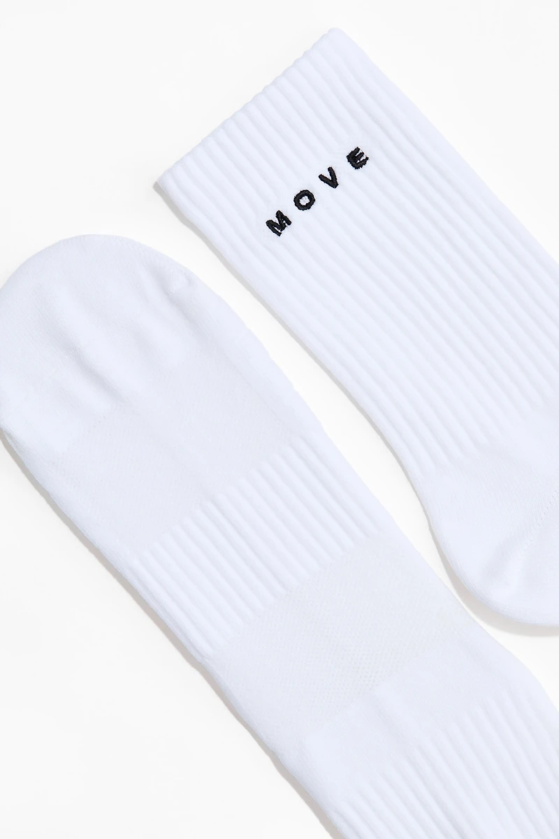 3-Pack Sports Socks with DryMove™