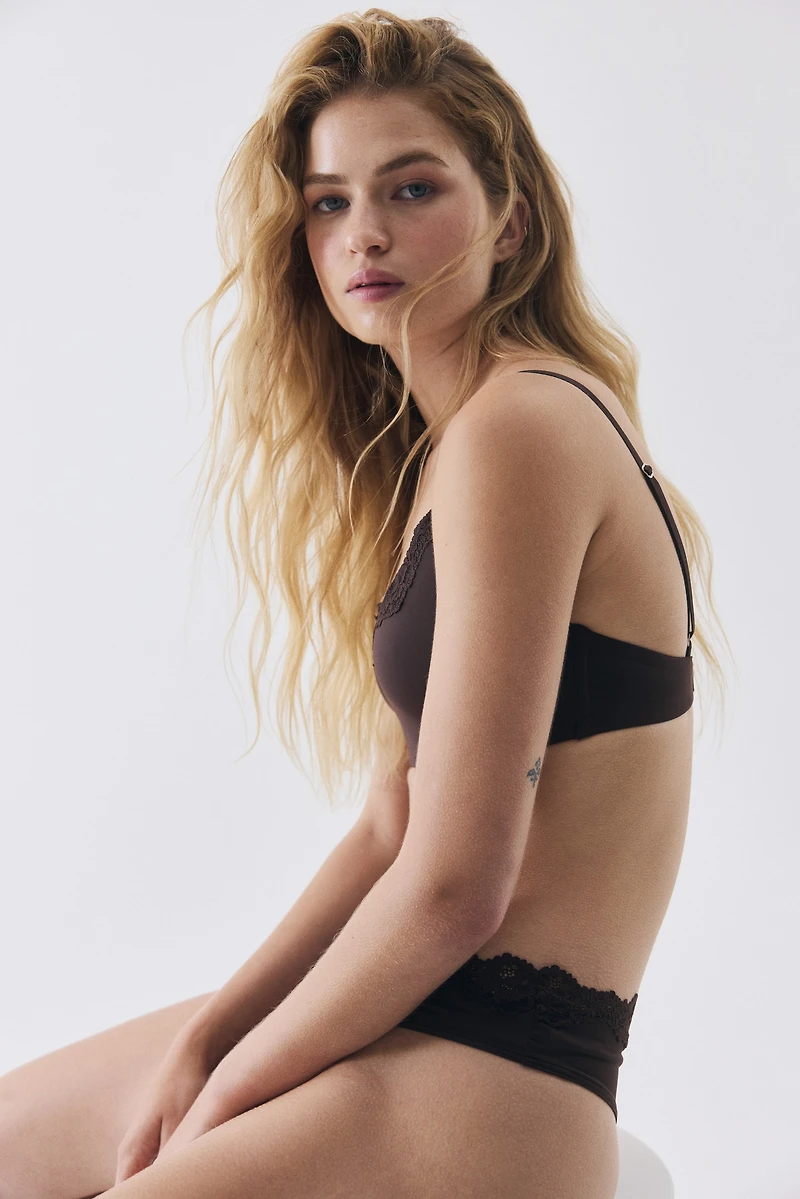 Soutien-gorge coussiné sans armature en microfibre