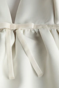 Haut à bretelles fines avec bas effet ballon