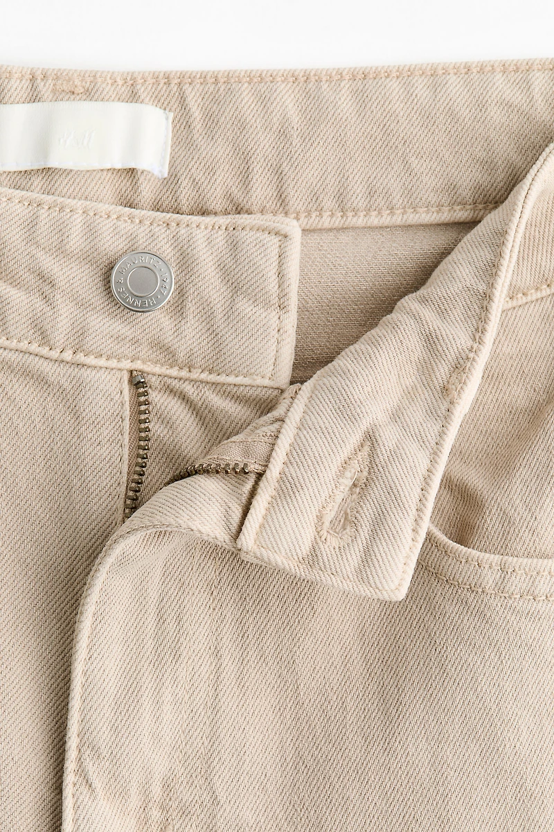 Jean taille haute à jambes larges