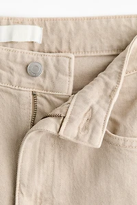 Jean taille haute à jambes larges