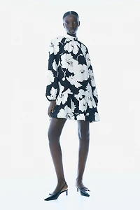 Dress with Bow at Back