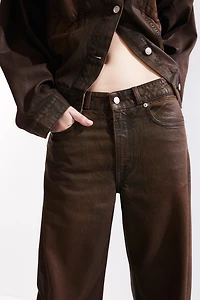 Pantalon en sergé enduit