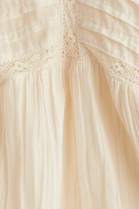 Blouse à col volants en coton