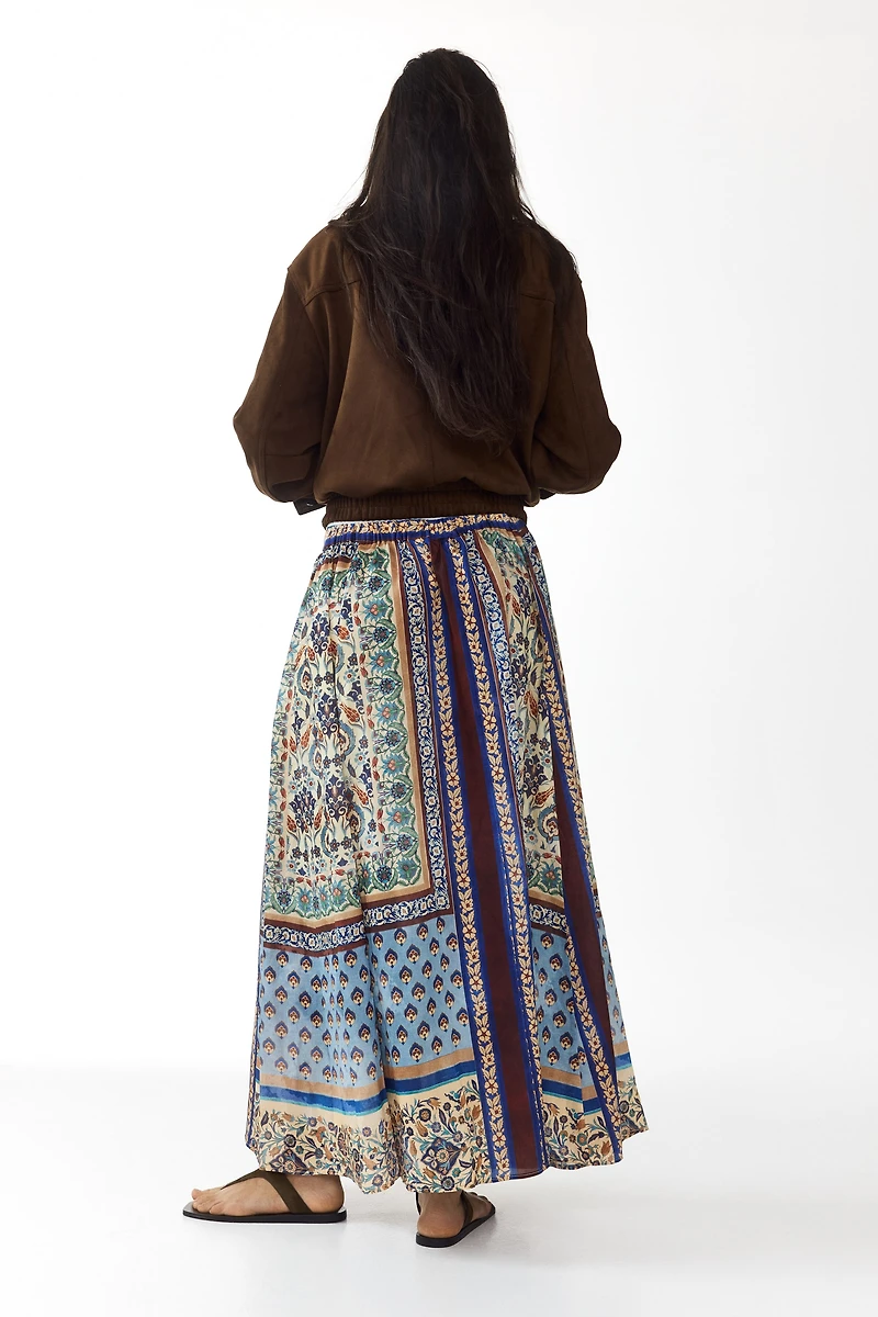 Loose-Fit Maxi Skirt