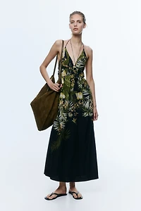 Robe dos nu avec jupe évasée